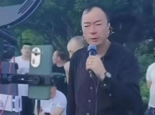 王大凤被大哥爆料视频,王大凤被大哥爆料视频引发热议 第3张 王大凤被大哥爆料视频,王大凤被大哥爆料视频引发热议 第3张