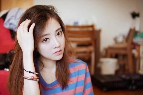 于鑫爆料女主播泳池视频,女主播私密视频引发热议 第3张 于鑫爆料女主播泳池视频,女主播私密视频引发热议 第3张